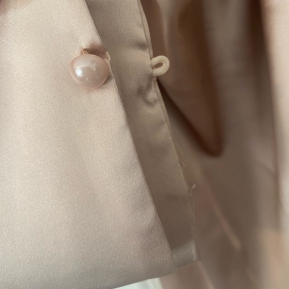 Satin long sleeve wrap dress new without tags medium - Picture 2 of 2